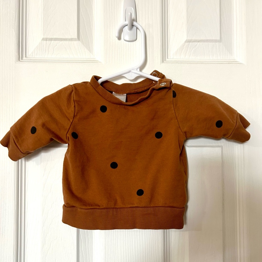 Baby Girl nb top - H&M Brown Sweater with Black Dots